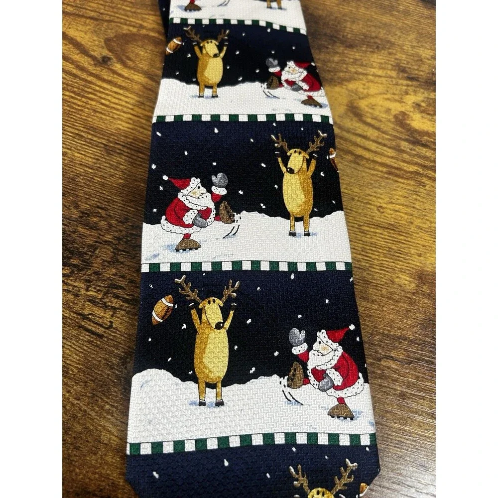 American Greetings Golden Wreath Christmas Santa Reindeer Novelty Tie 2002 NWT